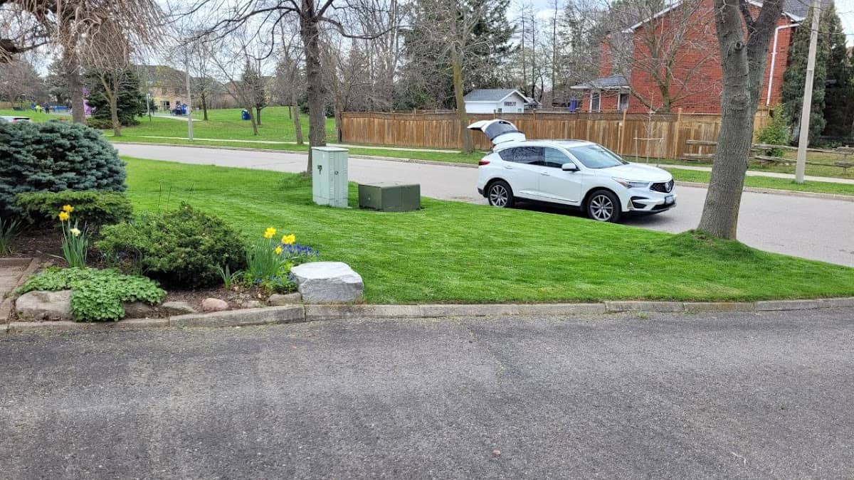 FreshMow Lawn Care