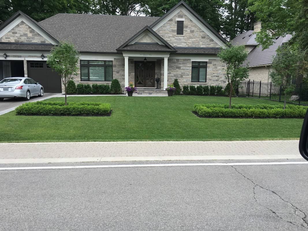 Johnny Lawn