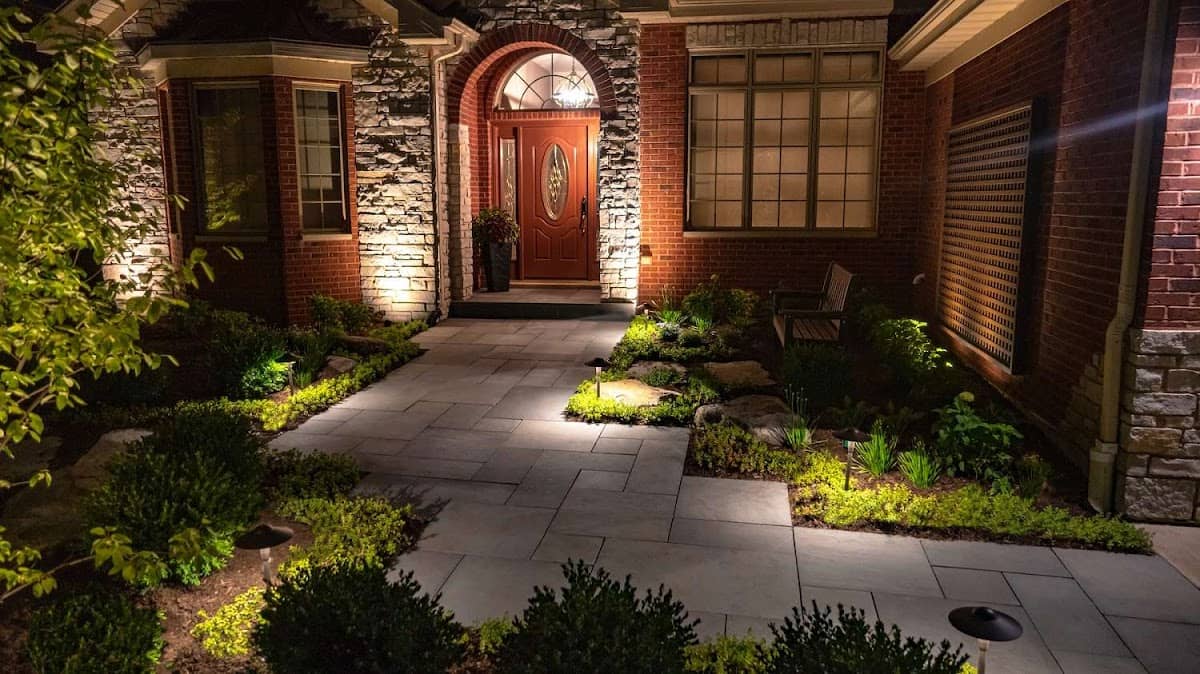 Oakville Landscape Lighting photo 4