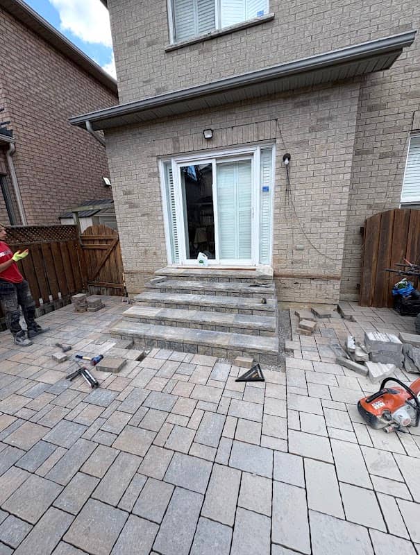 Toroz Contracting - Landscaping photo 2
