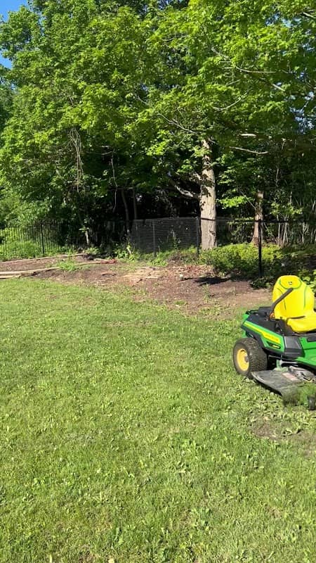 Corringtons Cutting Landscaping photo 2