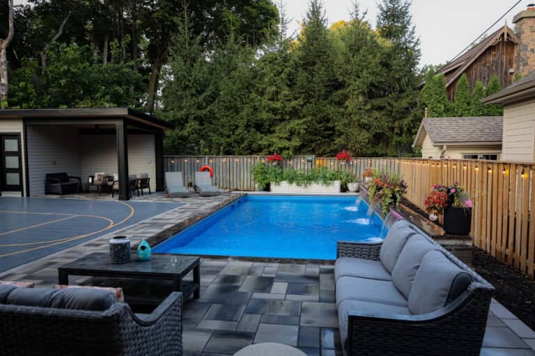 Shoreline Pools and Landscapes Inc.