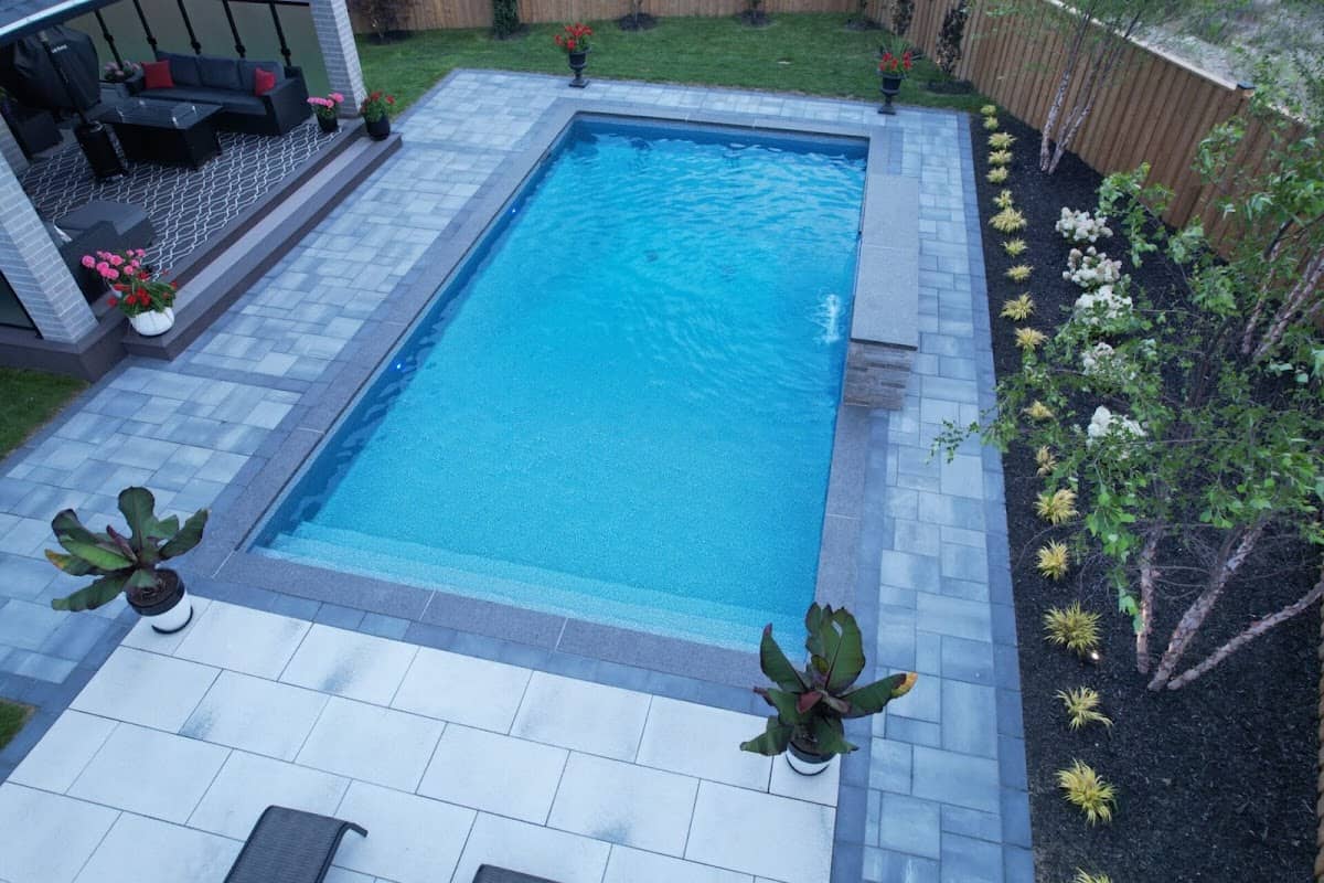 Shoreline Pools and Landscapes Inc. photo 2
