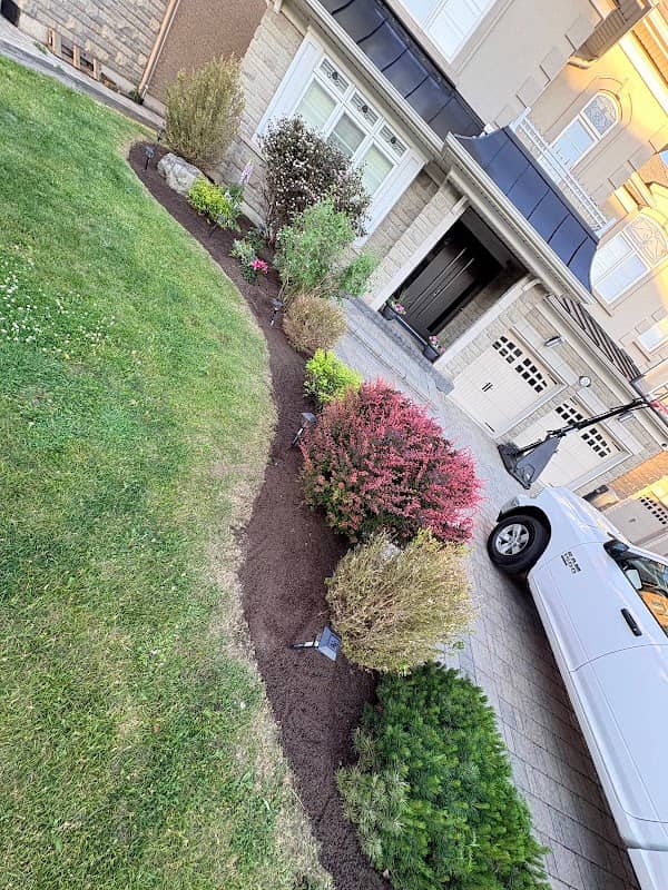 Sk landscaping photo 2
