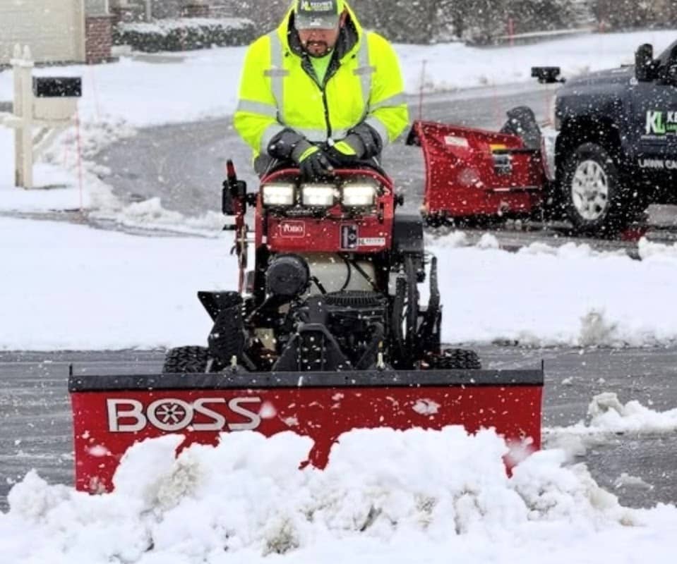 Snow Removal Solutions of Oakville photo 3