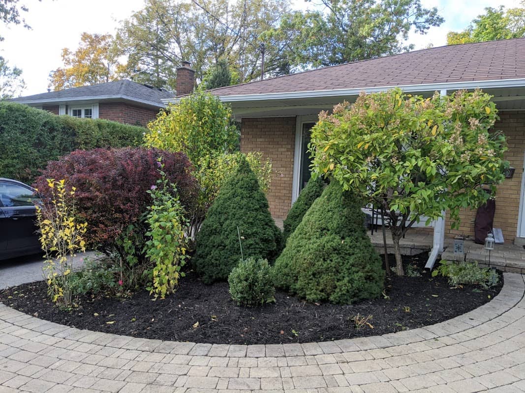 Ultimate Lawn Care photo 3