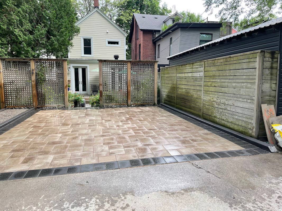 VIP Paving & Interlocking Contractors Toronto photo 2