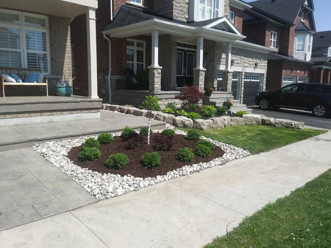 Whitby Landscaping, Gardening & Sod🍁 photo 4